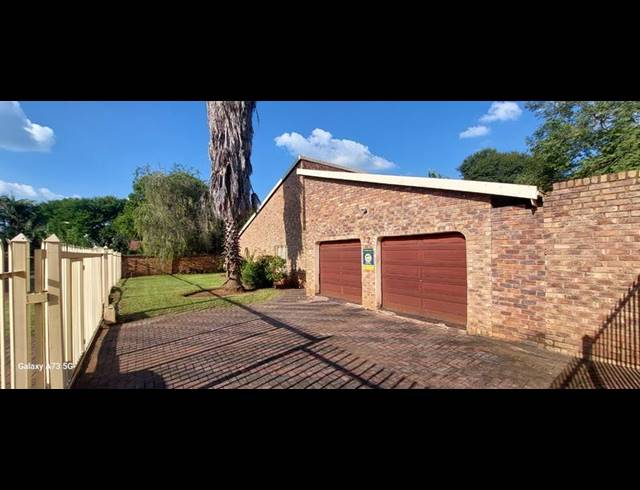 4 BEDROOM HOUSE FOR SALE IN THERESA PARK